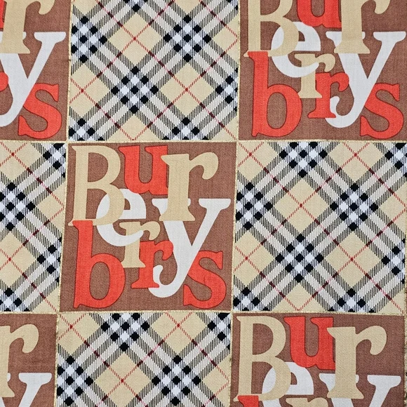 BURBERRY SCARF - Picture 4 of 12